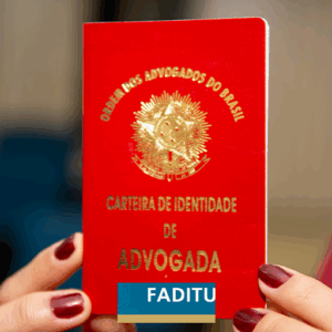 Entrega das carteiras da OAB marca momento especial para egressos da FADITU