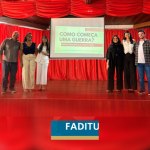 RI nas Escolas: alunas da FADITU debatem o Oriente Médio no Colégio Sistema